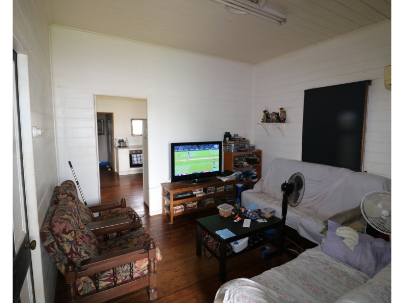 168 Churchill St, Childers QLD 4660