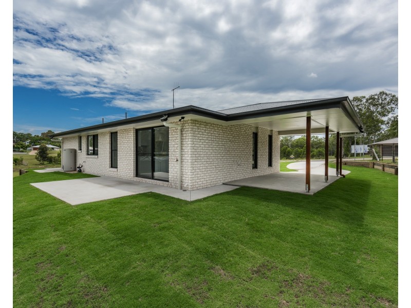 9 Stringybark Ct, Apple Tree Creek QLD 4660