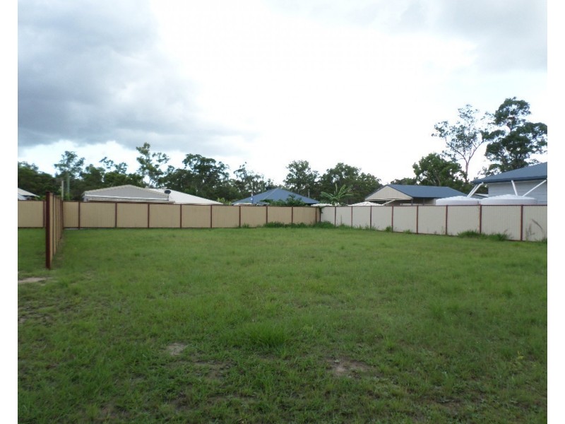 30 Powers St, Buxton QLD 4660