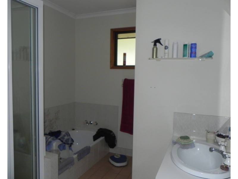 173 Hodges Rd, Cordalba QLD 4660