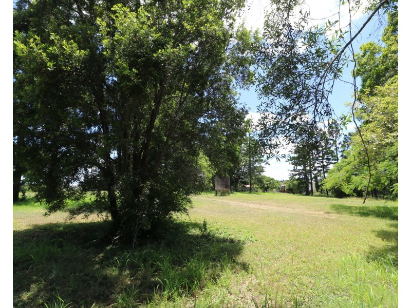 50 Csr Depot Rd, Childers QLD 4660