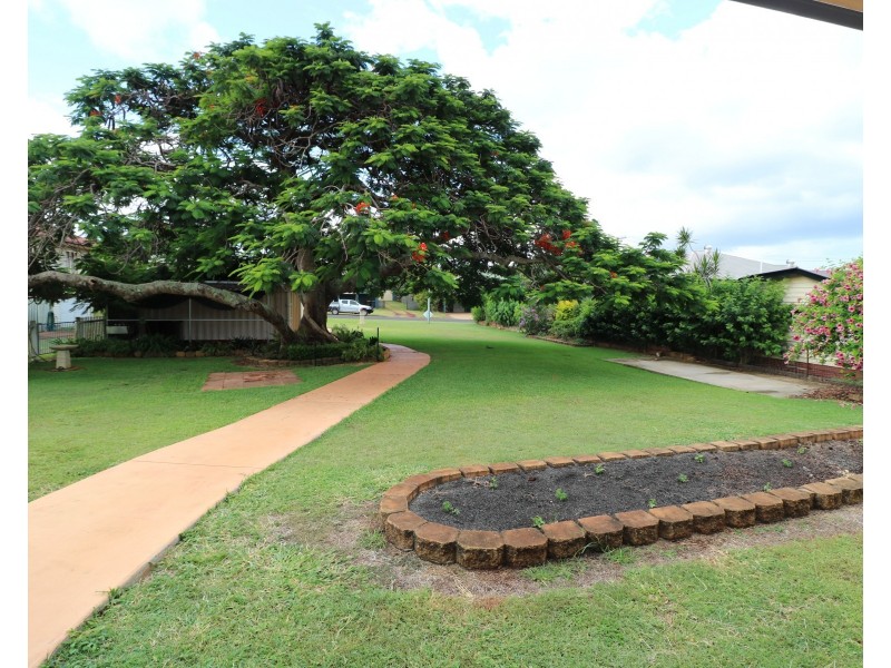18 Gaydon St, Childers QLD 4660