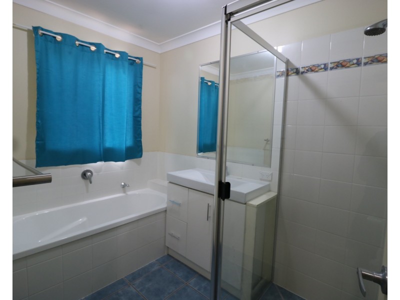 18 Gaydon St, Childers QLD 4660