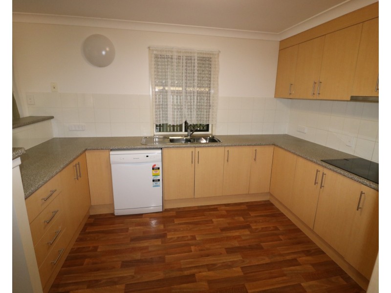 18 Gaydon St, Childers QLD 4660