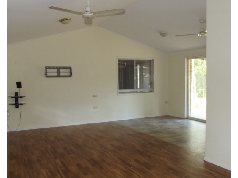 121 Gentle Annie Rd, Apple Tree Creek QLD 4660