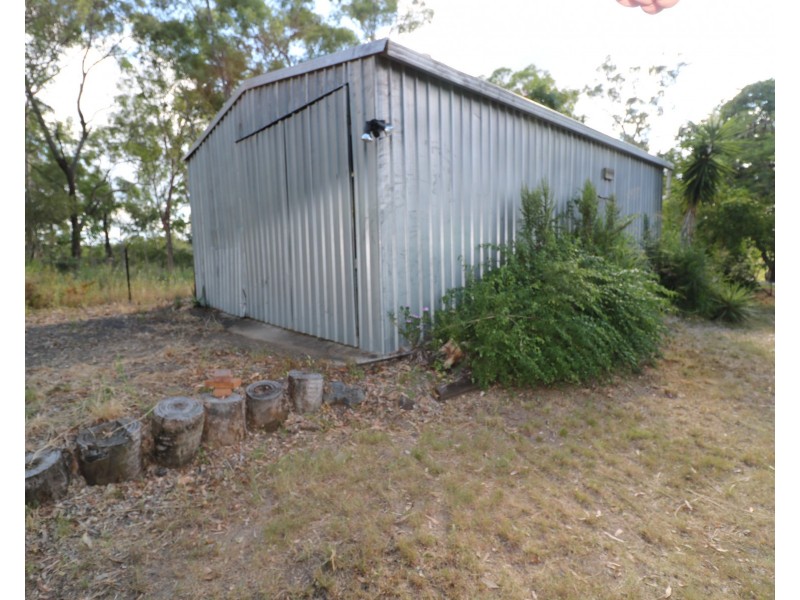 18-20 Emmitt Ct, Apple Tree Creek QLD 4660