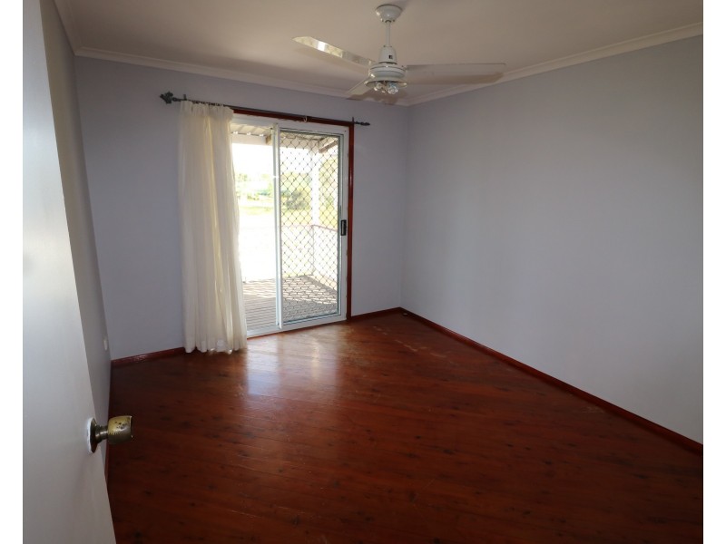 25 Booyal Dallarnil Rd, Booyal QLD 4671