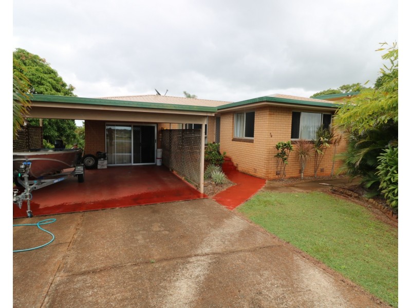 54 Broadhurst St, Childers QLD 4660