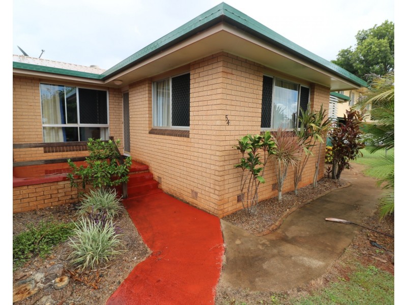 54 Broadhurst St, Childers QLD 4660