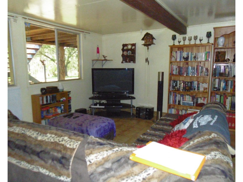 119 Ginns Rd, South Isis QLD 4660