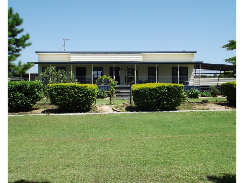 7 River Rd, Buxton QLD 4660