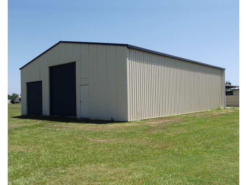 7 River Rd, Buxton QLD 4660