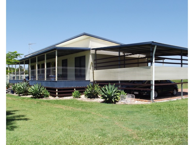 7 River Rd, Buxton QLD 4660