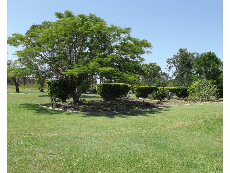 7 River Rd, Buxton QLD 4660