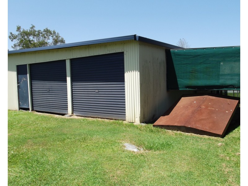 7 River Rd, Buxton QLD 4660