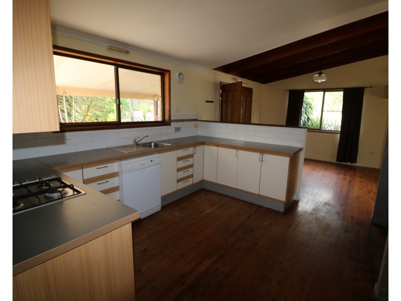 27 Prosser Rd, Apple Tree Creek QLD 4660