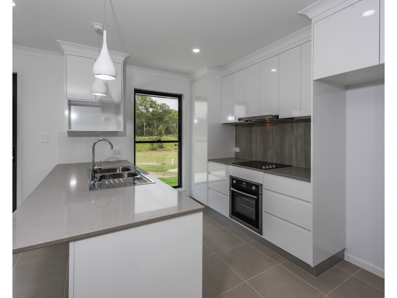 9 Stringybark Ct, Apple Tree Creek QLD 4660