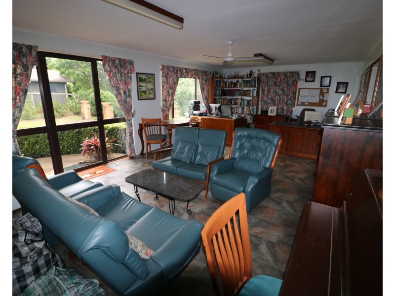 60 Broadhurst St, Childers QLD 4660