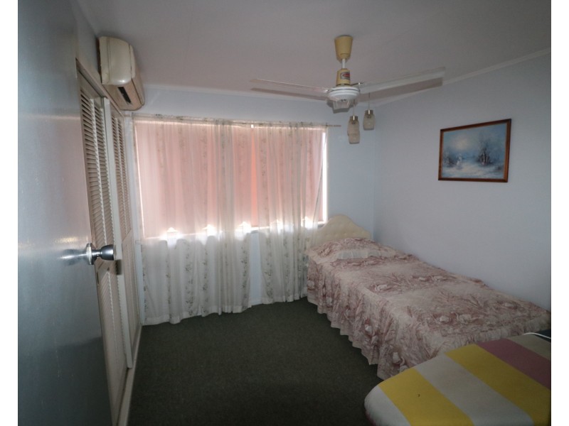 60 Broadhurst St, Childers QLD 4660