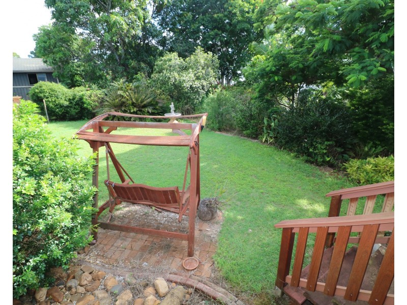60 Broadhurst St, Childers QLD 4660