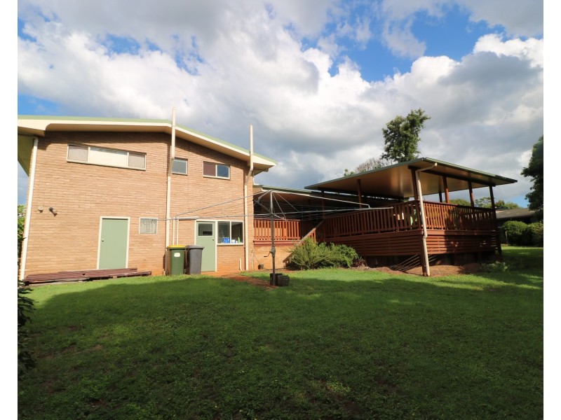 60 Broadhurst St, Childers QLD 4660