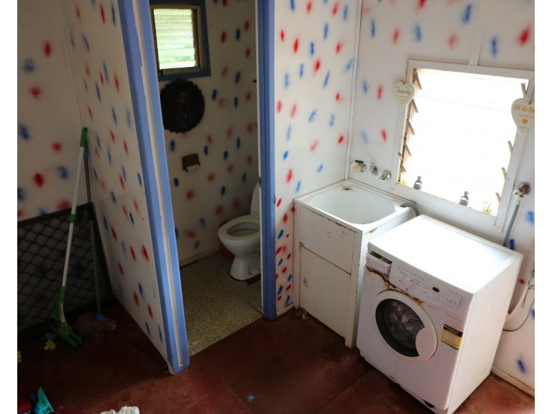 2 Elizabeth St, Childers QLD 4660