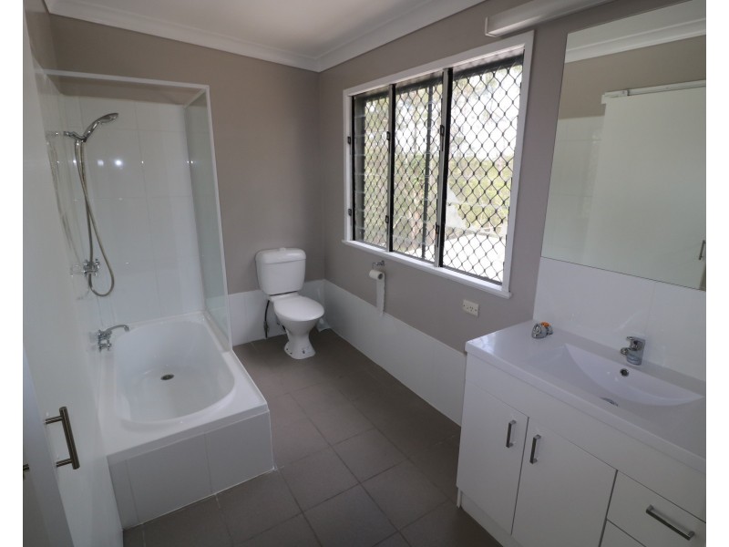 5 Emmitt Ct, Apple Tree Creek QLD 4660