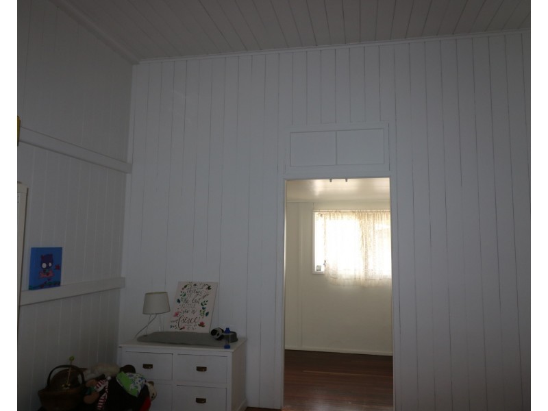 20 Broadhurst St, Childers QLD 4660