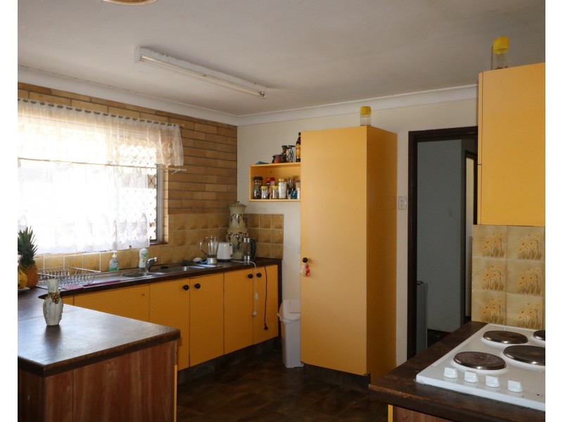 123 Lucketts Rd, Doolbi QLD 4660