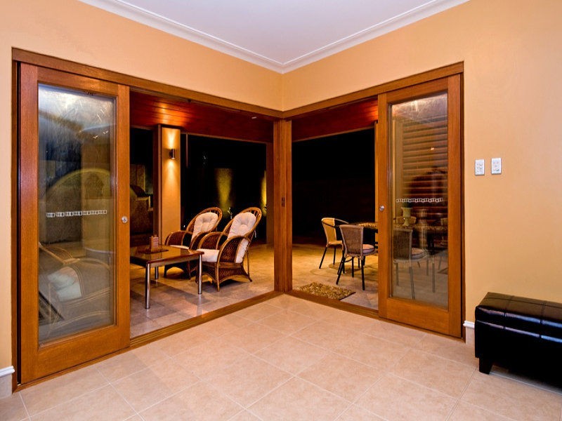 22 Kings Lynn Rise, Mindarie WA 6030