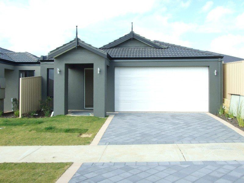 24a Sacramento Parade, Hocking WA 6065