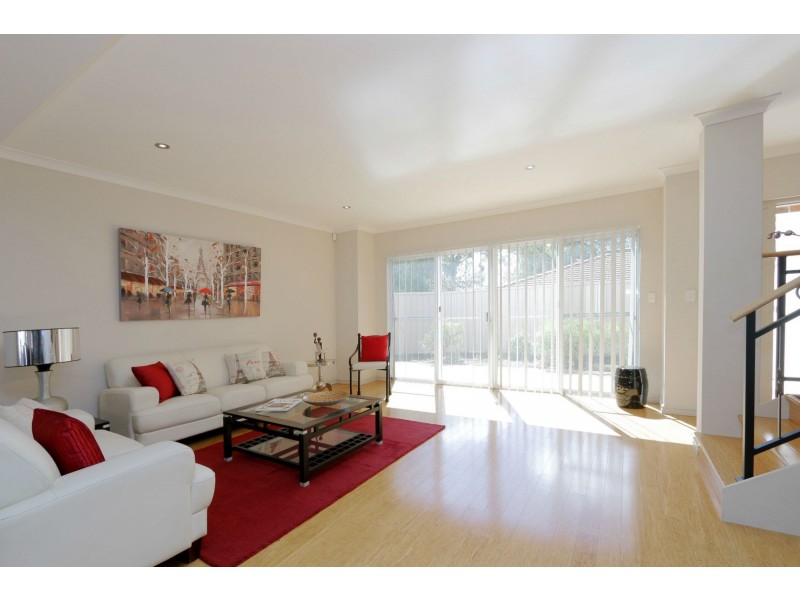 4/94 Kathleen Street, Bassendean WA 6054