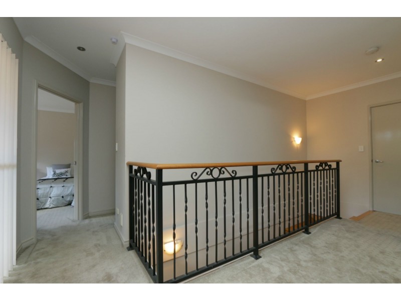 4/94 Kathleen Street, Bassendean WA 6054