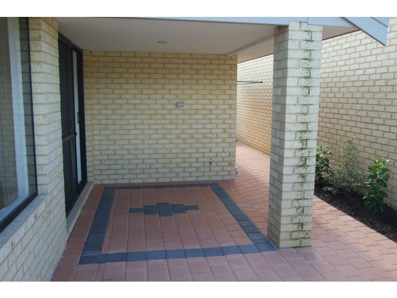 21 Waminda Way, Landsdale WA 6065