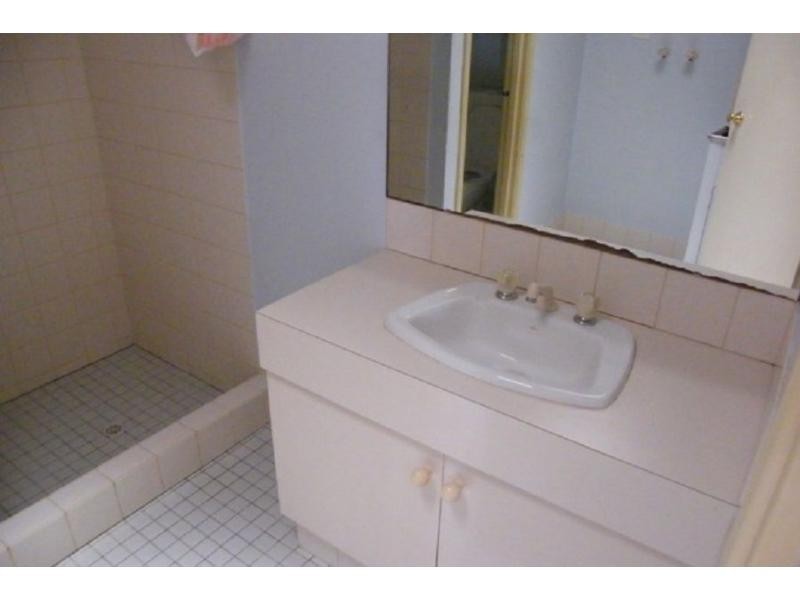 2/10 East Street, Guildford WA 6055