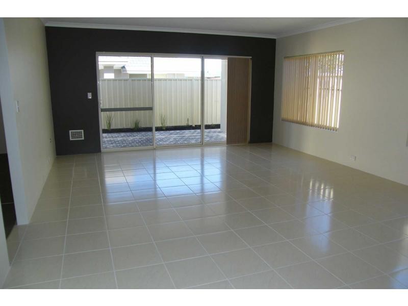 128 Bennett Springs Drive, Beechboro WA 6063