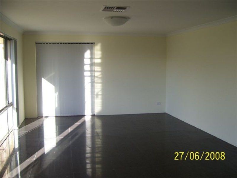 30 Tobermory Boulevard, Ellenbrook WA 6069