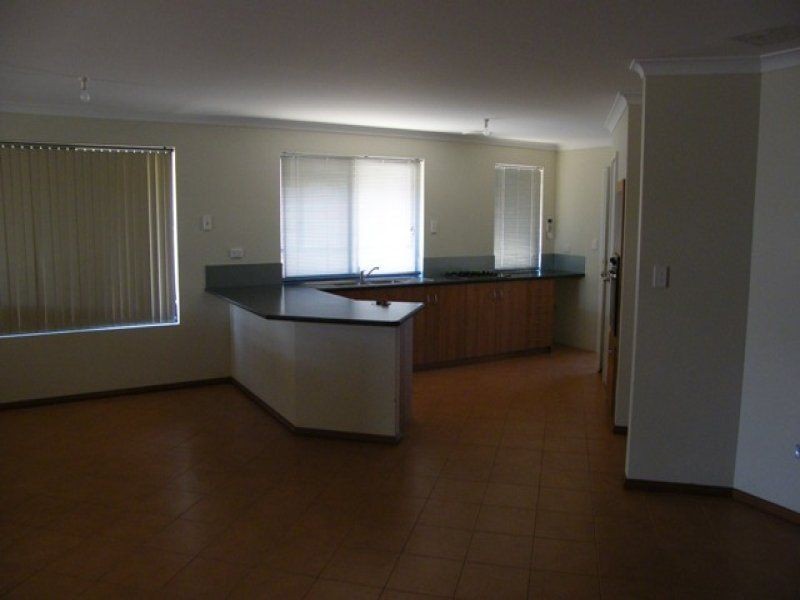 16 Ridglea Link Street, Clarkson WA 6030