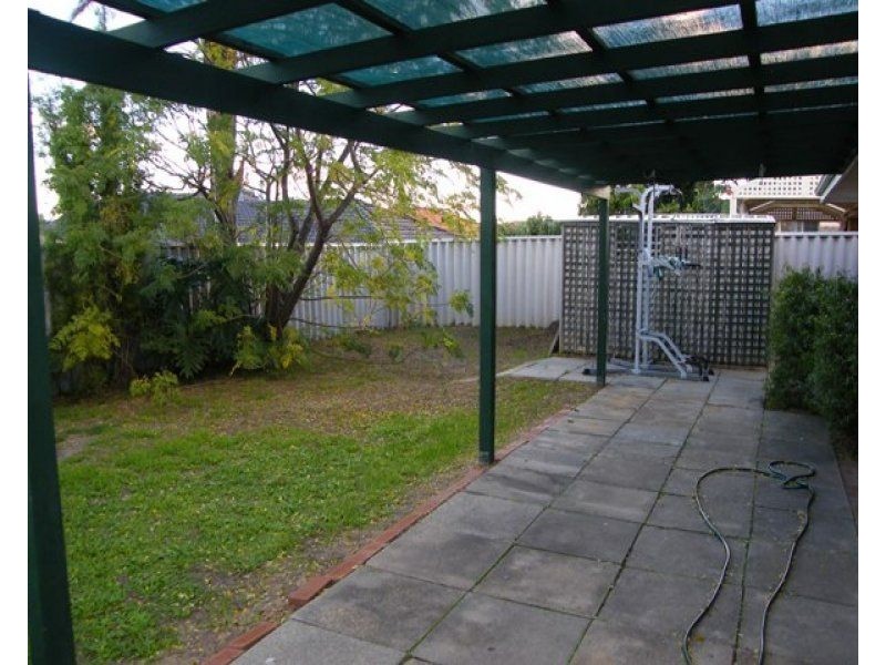 34 Honours Rise, Marangaroo WA 6064