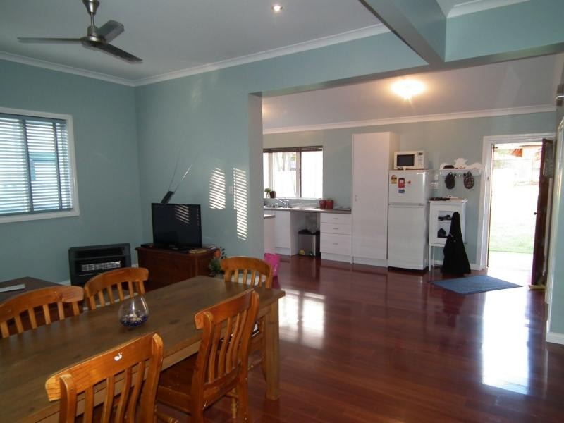10 Chatham Road, Woodbridge WA 6056