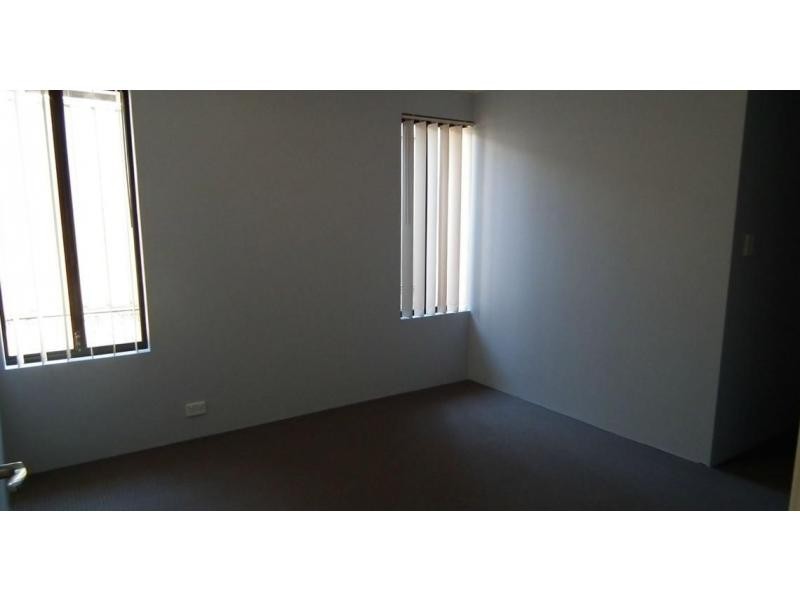 26A Sacramento Parade, Hocking WA 6065