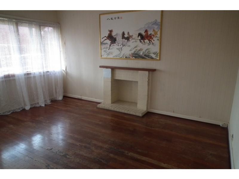 6 Sproxton Street, Embleton WA 6062