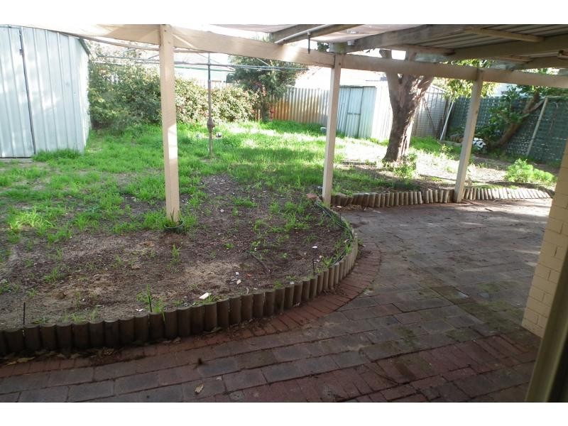 6 Sproxton Street, Embleton WA 6062