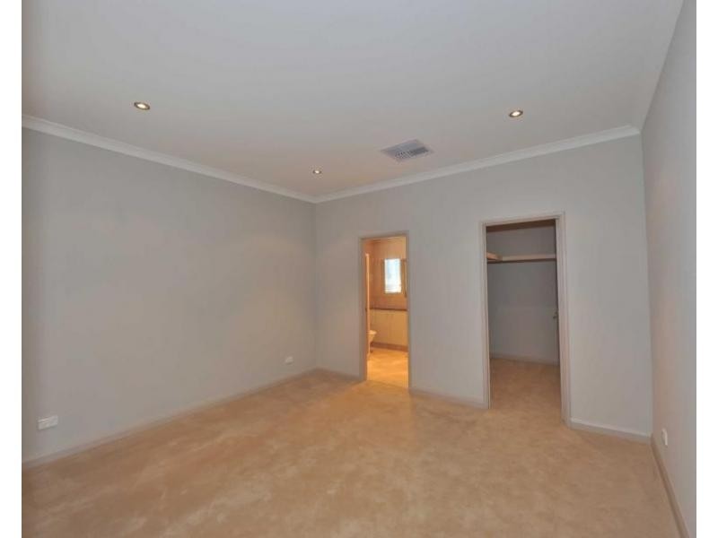 10A Wolya Place, Westminster WA 6061