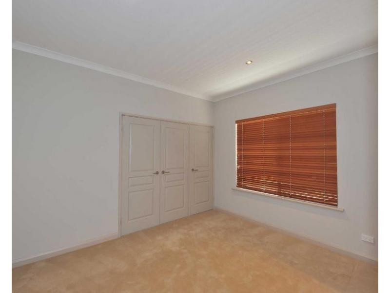 10A Wolya Place, Westminster WA 6061