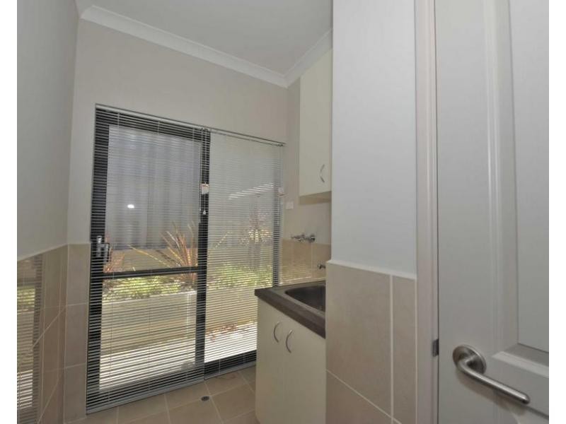 10A Wolya Place, Westminster WA 6061