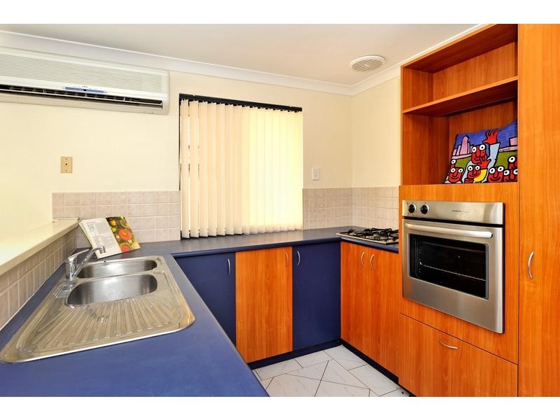 7/48 Wright Crescent, Bayswater WA 6053
