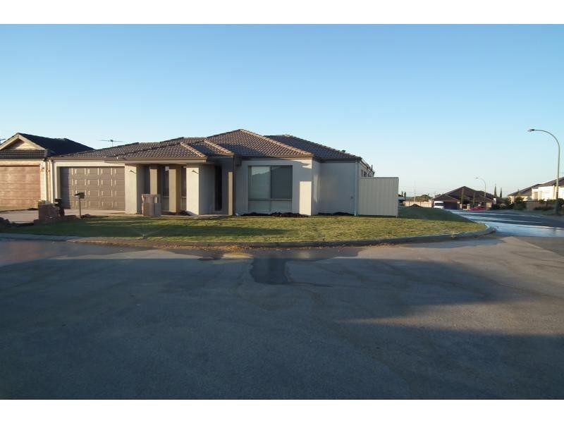 2 Idaho Court, Landsdale WA 6065