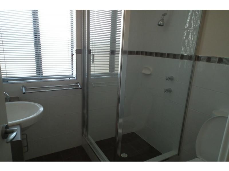 4 Latrobe Street, Landsdale WA 6065