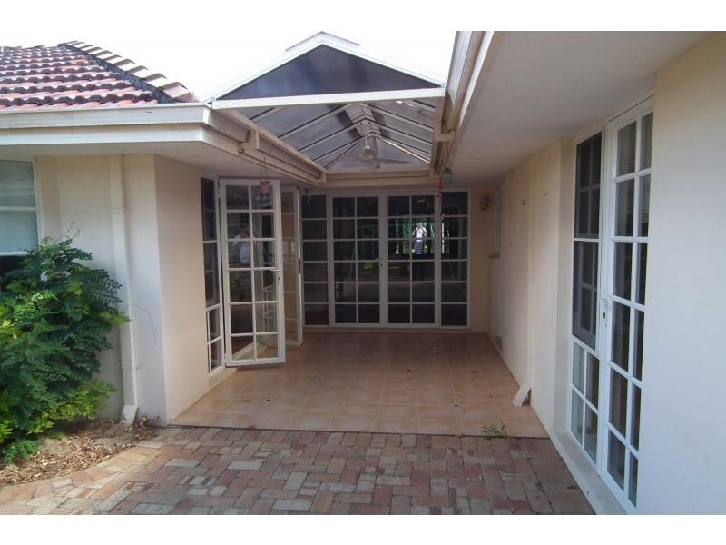 17 Swainson Place, Dianella WA 6059